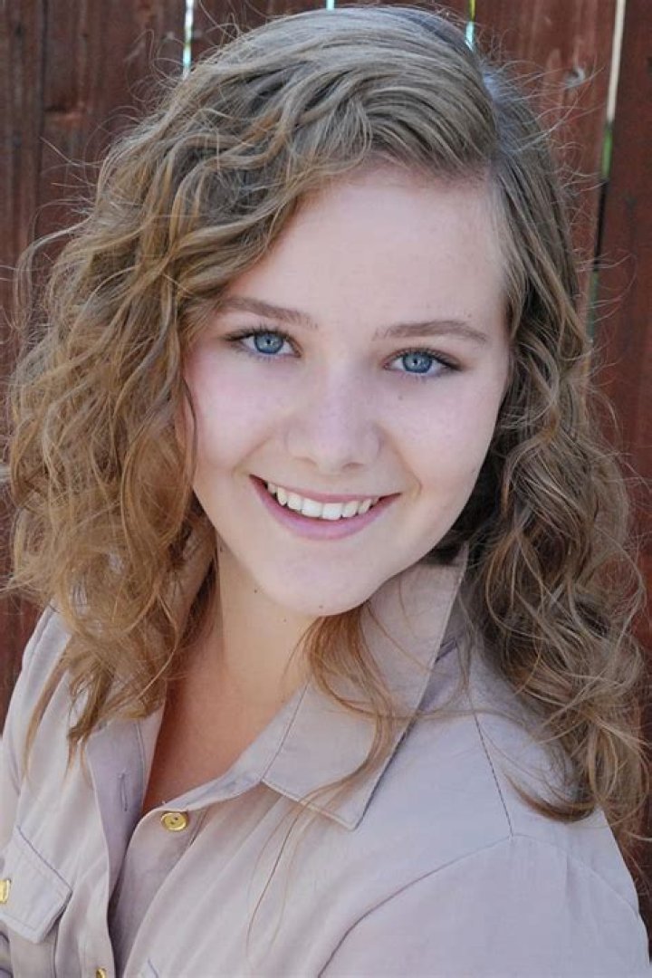 
How Much Money Does Ada-Nicole Sanger Make? Latest Income Salary
