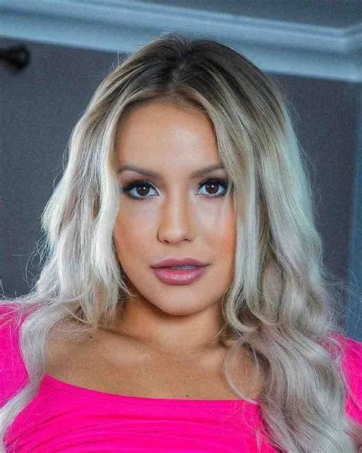 Kylie Page Photos celebzbiography